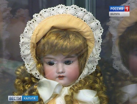Калужан приглашают на выставку старинных кукол