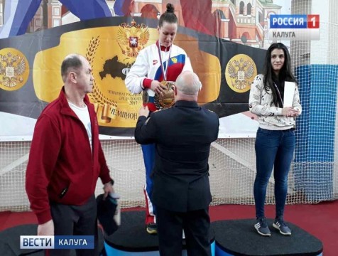 Ксения Мирошниченко вновь стала чемпионкой России по кикбоксингу