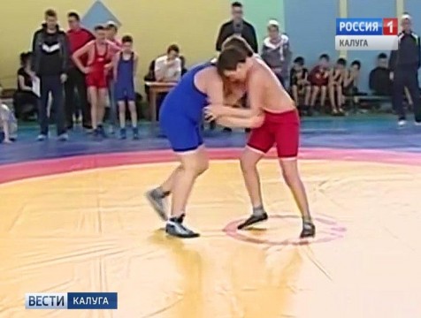 5 золотых медалей с соревнований по вольной борьбе привезли калужане из Брянска