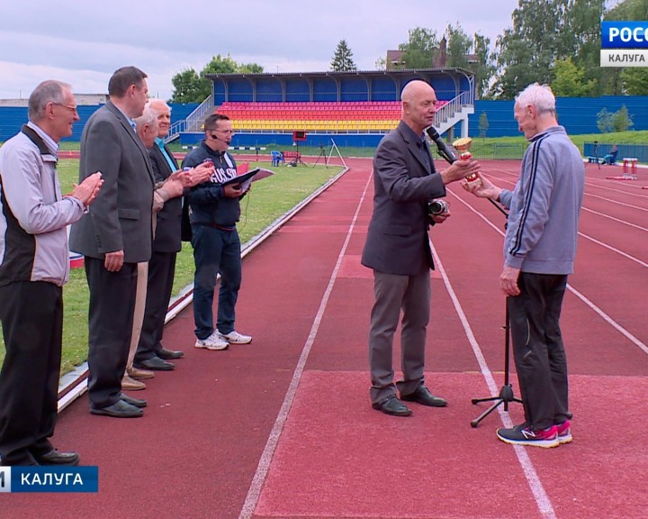 Легкая-атлетика-ветераны2-0708.jpg