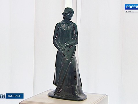 Скульптуру Марины Цветаевой представили в музее изобразительных искусств