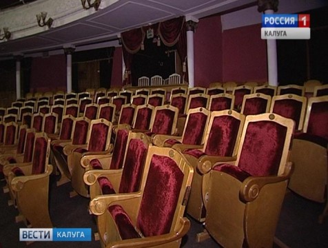 Драмтеатр покажет спектакль-перфоманс на тему 100 Октябрьской революции