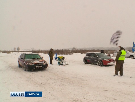 Соревнования по ралли-спринту прошли на аэродроме Орешково