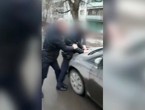 При получении взятки задержаны сотрудники налоговой службы