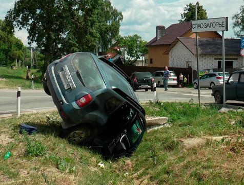 Обходной маневр «Лады-Самары» закончился госпитализацией пассажира