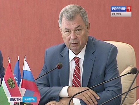 Анатолий Артамонов в середине рейтинга «Медиалогии»