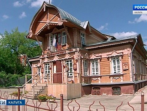 Лесные скульптуры калужского художника представлены в Доме мастеров