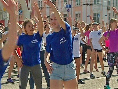День физкультурника калужане начнут с зарядки на Старом торге