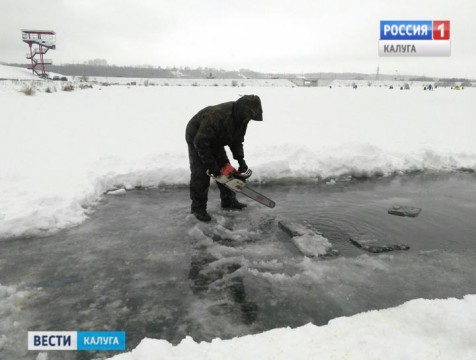 На Яченском водохранилище установили купели