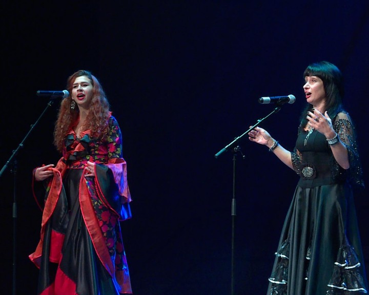 Романсы-Толстых0907.jpg