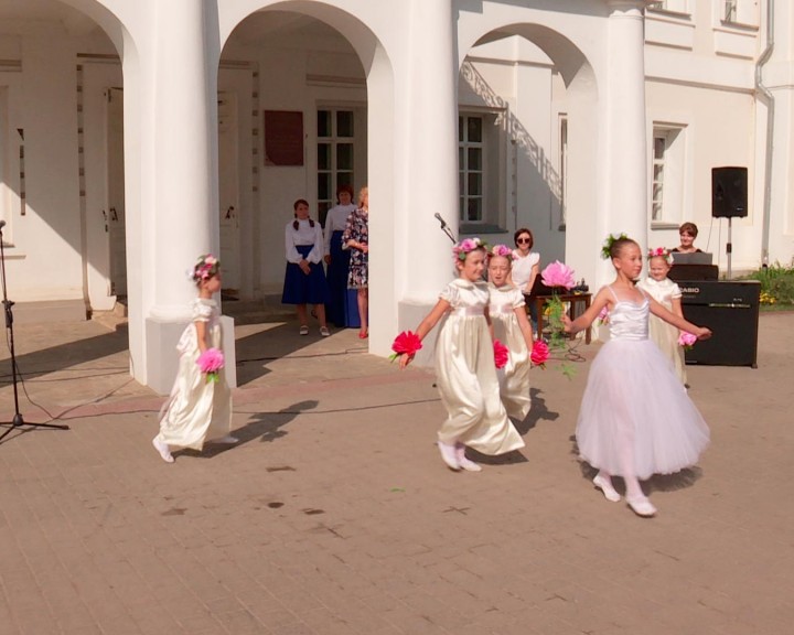 Полотняный-Завод5-0908.jpg