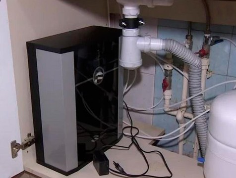 Фильтр для воды и свои услуги мошенник продал почти за 100 тысяч рублей