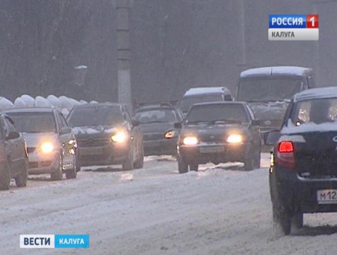 11 тысячам жителей региона могут ограничить права на управление транспортом
