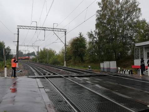 24-летний мужчина погиб под колесами поезда